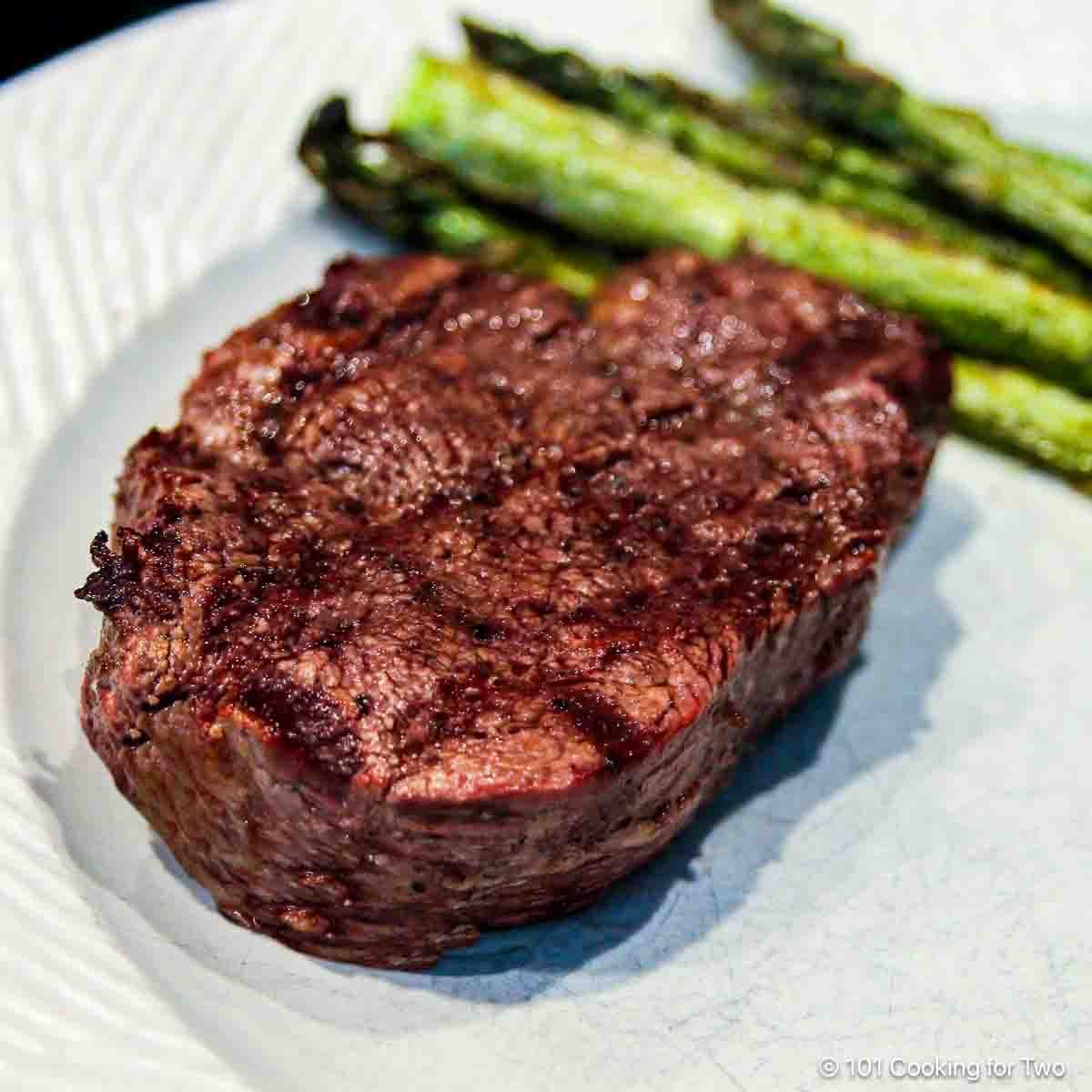 Foolproof Grilled Filet Mignon: Juicy, Tender Steaks in 5 Steps